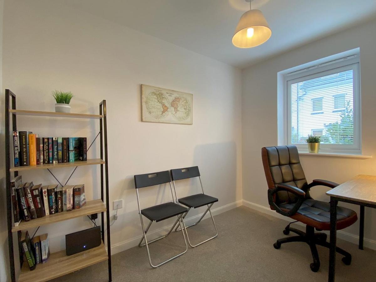 Holiday home **perfect For Liberty Stadium** Sleeps 8 Swansea