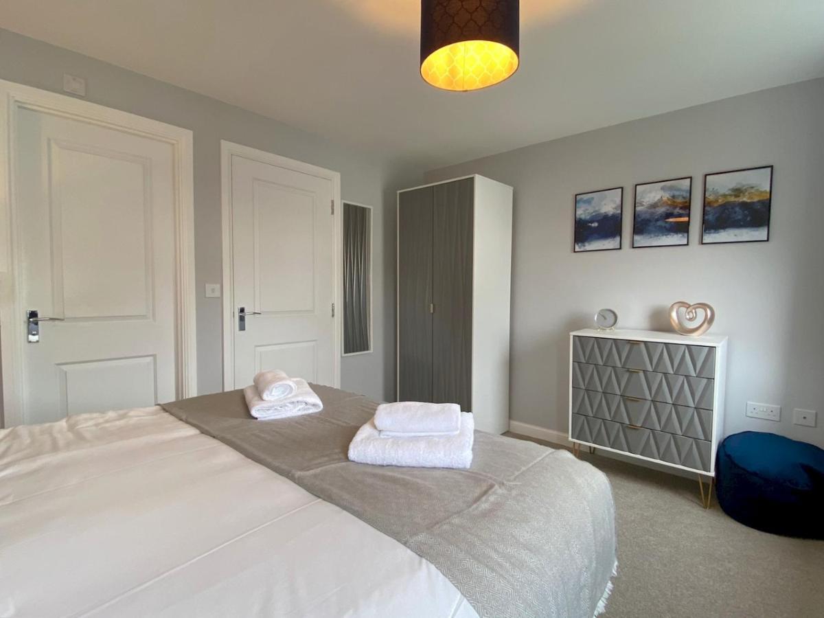 Holiday home **perfect For Liberty Stadium** Sleeps 8